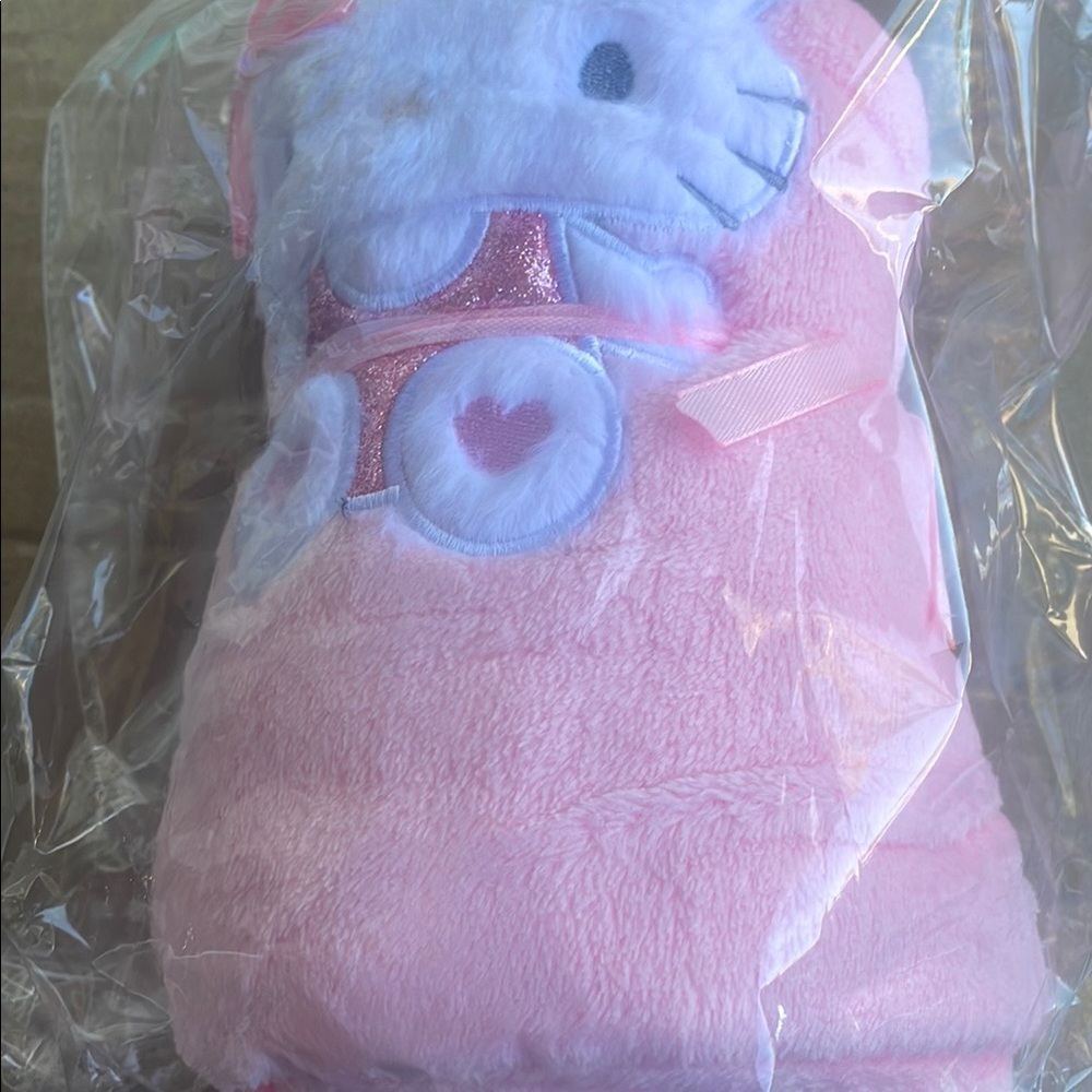 Pink Plush Blanket with Cute Animal Design